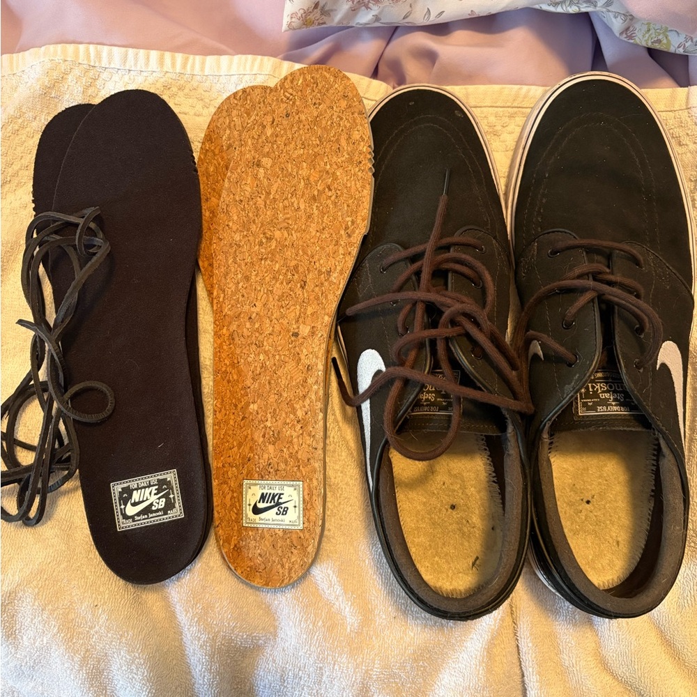 Men’s Nikes